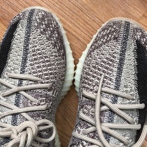 Yeezy size 8